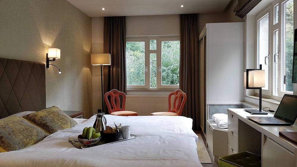 Standard Double Room photo 2