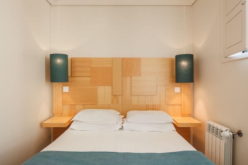 Superior Double or Twin Room - Photo 6