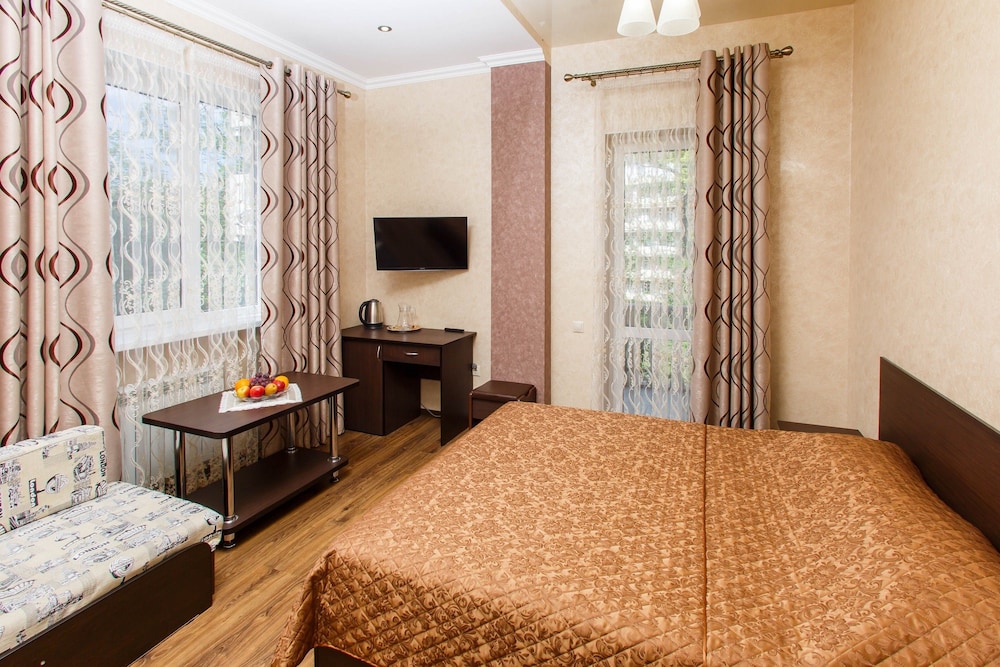 Standard Double Or Twin Room photo 3