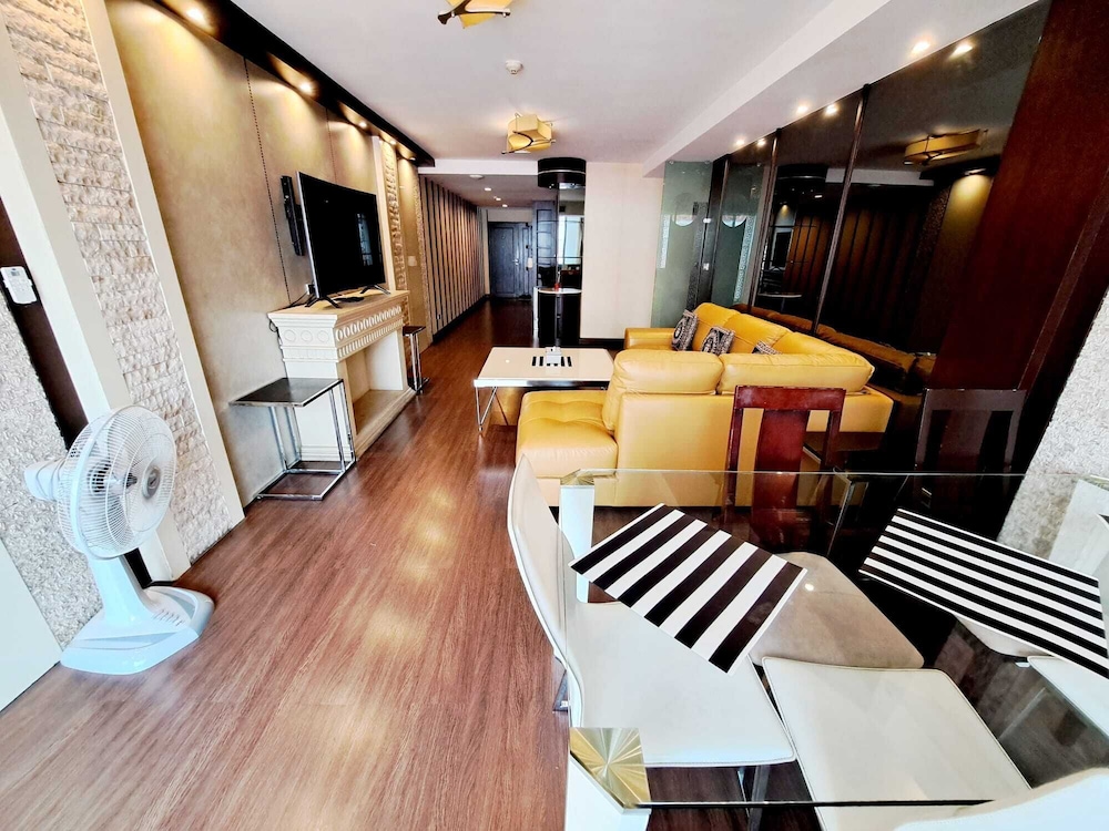 Apartment, 2 Bedrooms, Accessible, Balcony