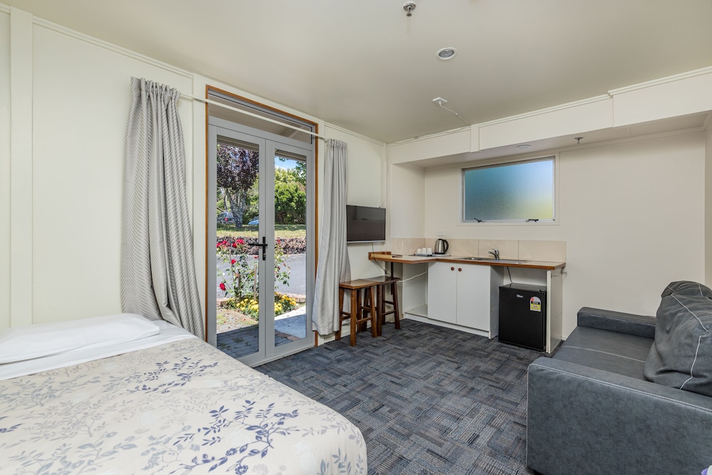 Family Suite, Multiple Beds photo 2