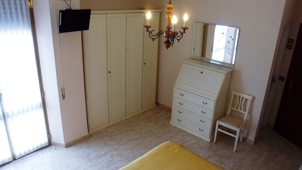 Double or Twin Room, Balcony photo 3