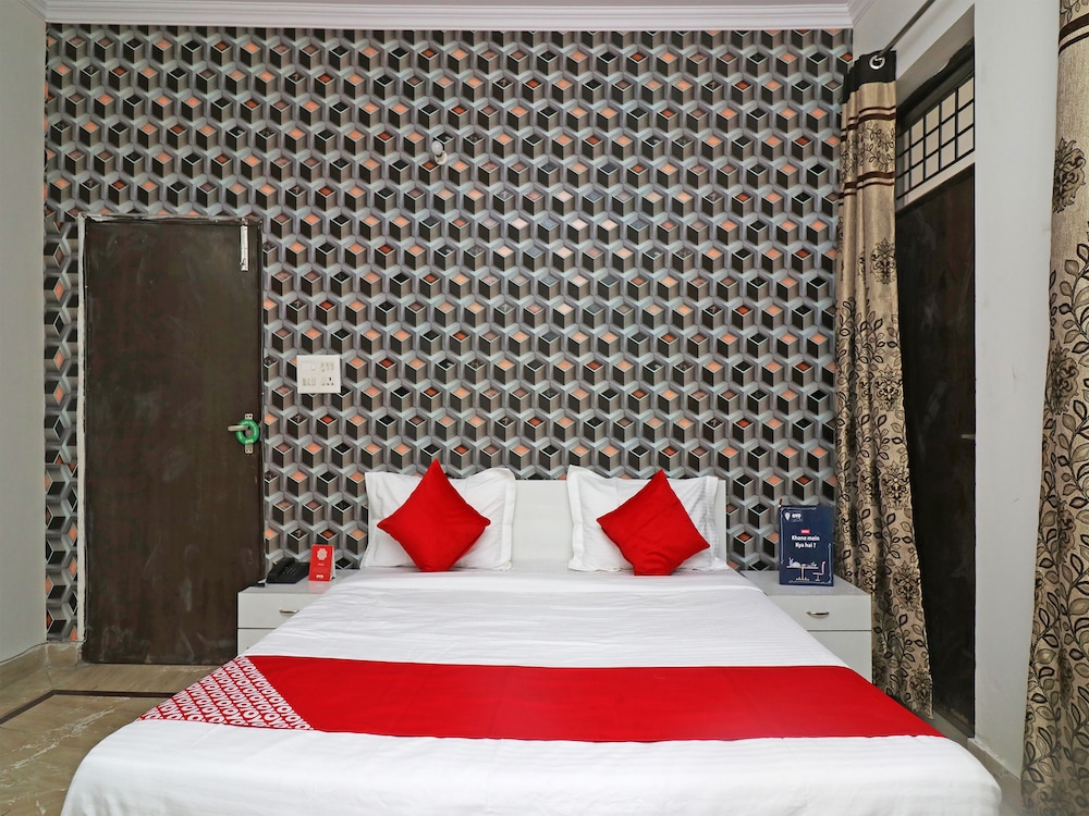 Deluxe Double Or Twin Room, 1 King Bed photo 3
