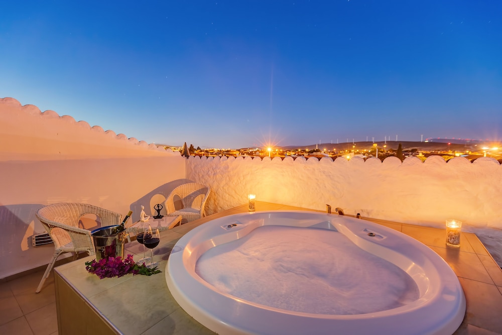 Design Penthouse, Bathtub photo 3