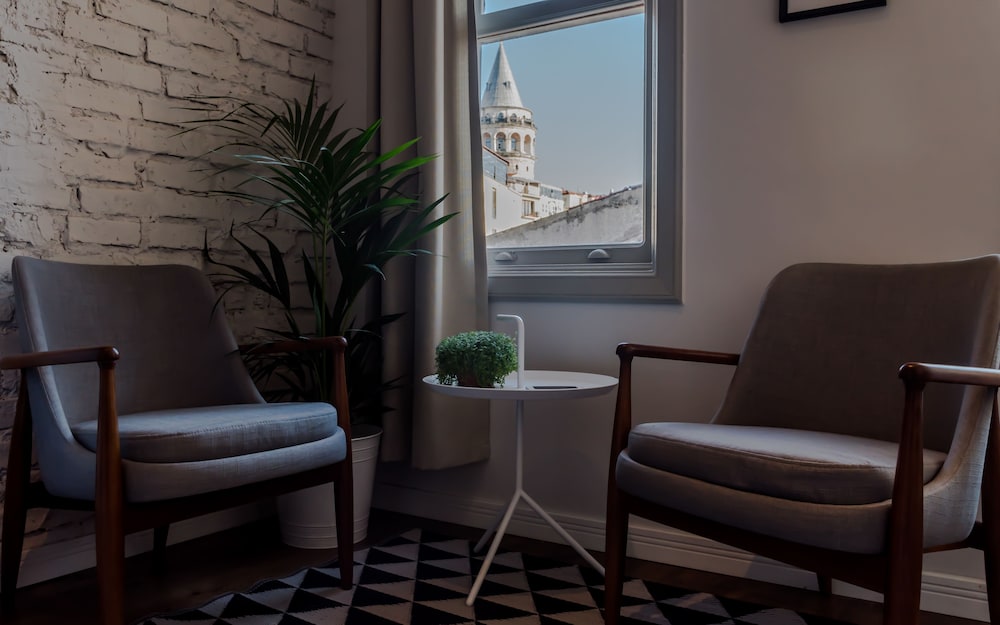 Superior Suite, 1 Queen Bed, City View photo 1