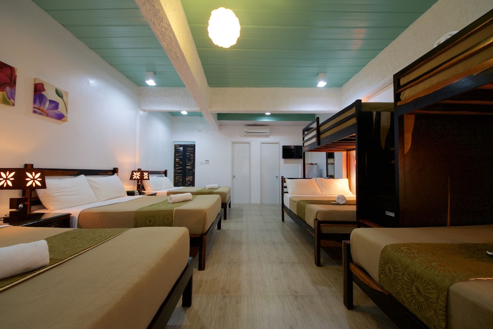 Family Suite with Balcony photo 1