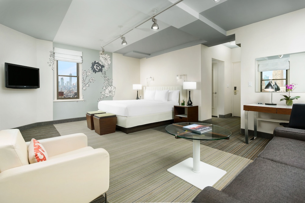 Deluxe Studio Suite photo 1