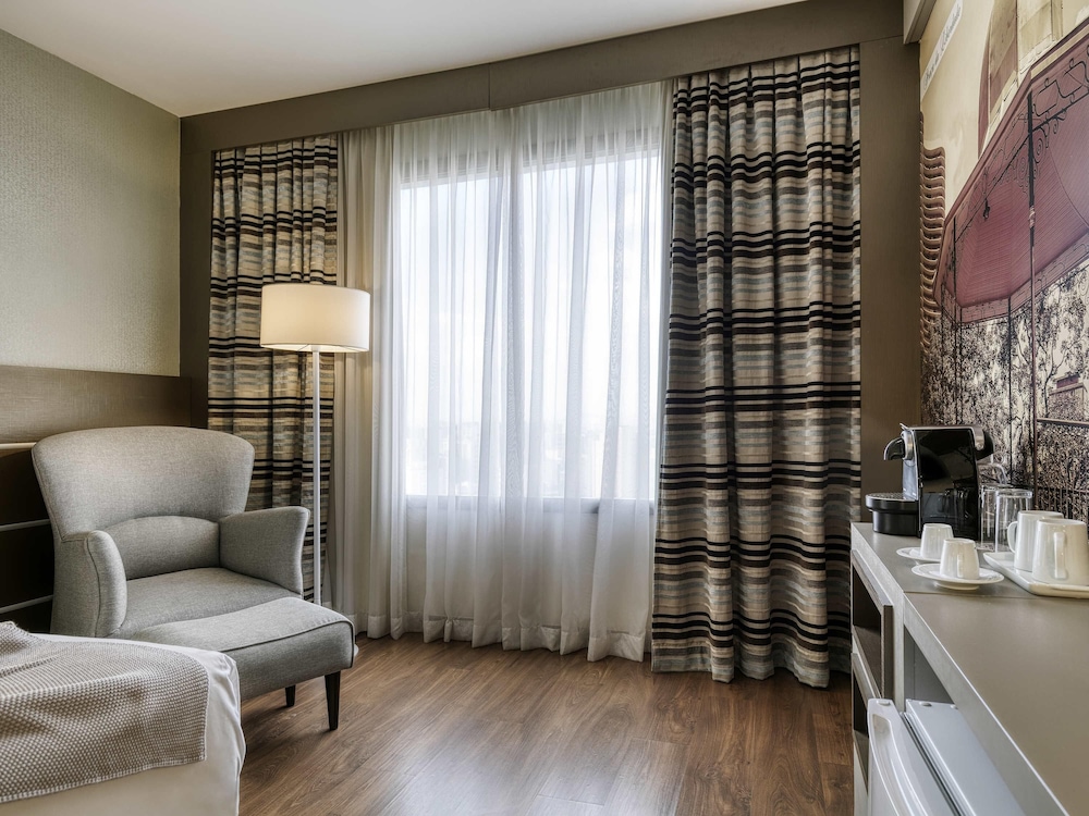 Superior Twin Room, 2 Twin Beds - Photo 1