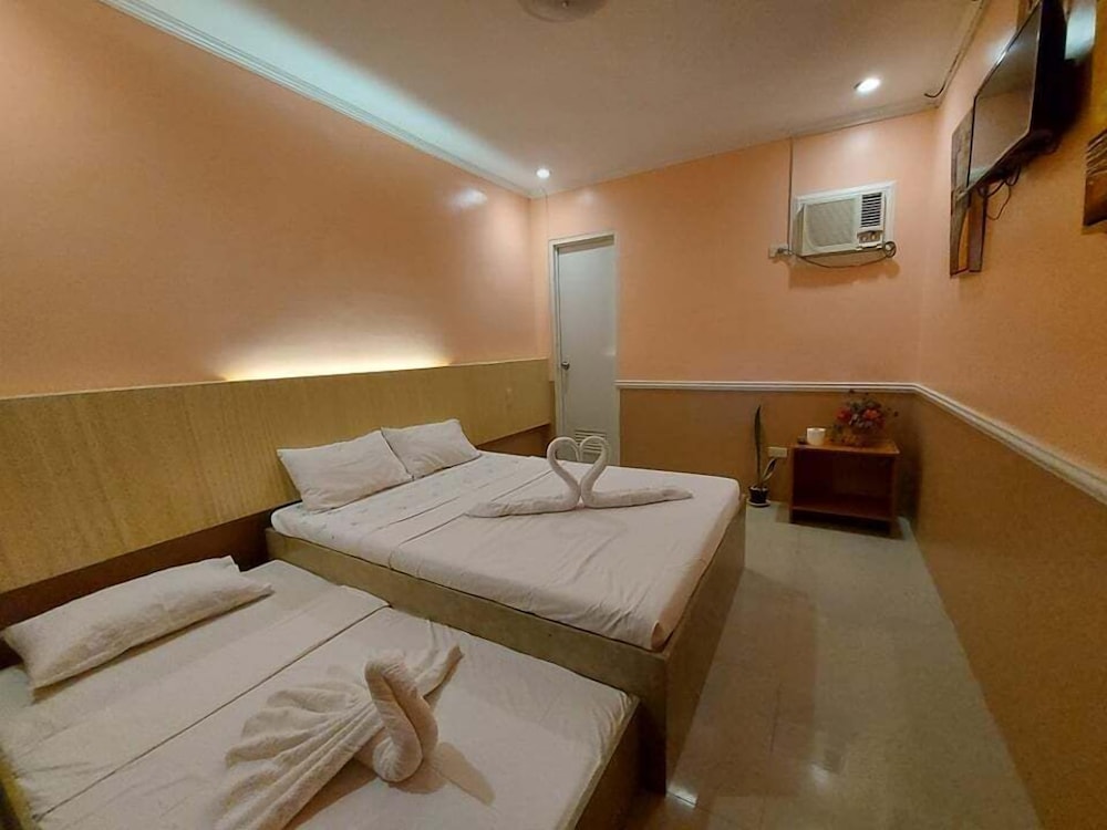 Deluxe Triple Room photo 1