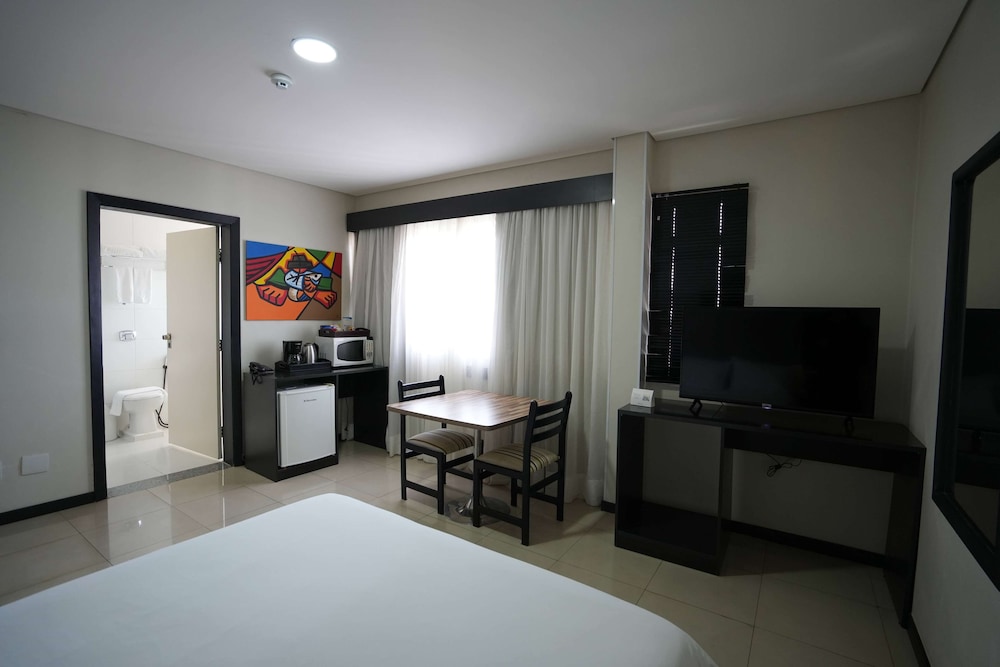 Deluxe Twin Room - Photo 1