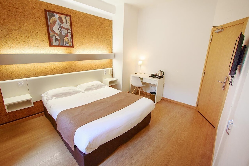 Superior Twin Room photo 2