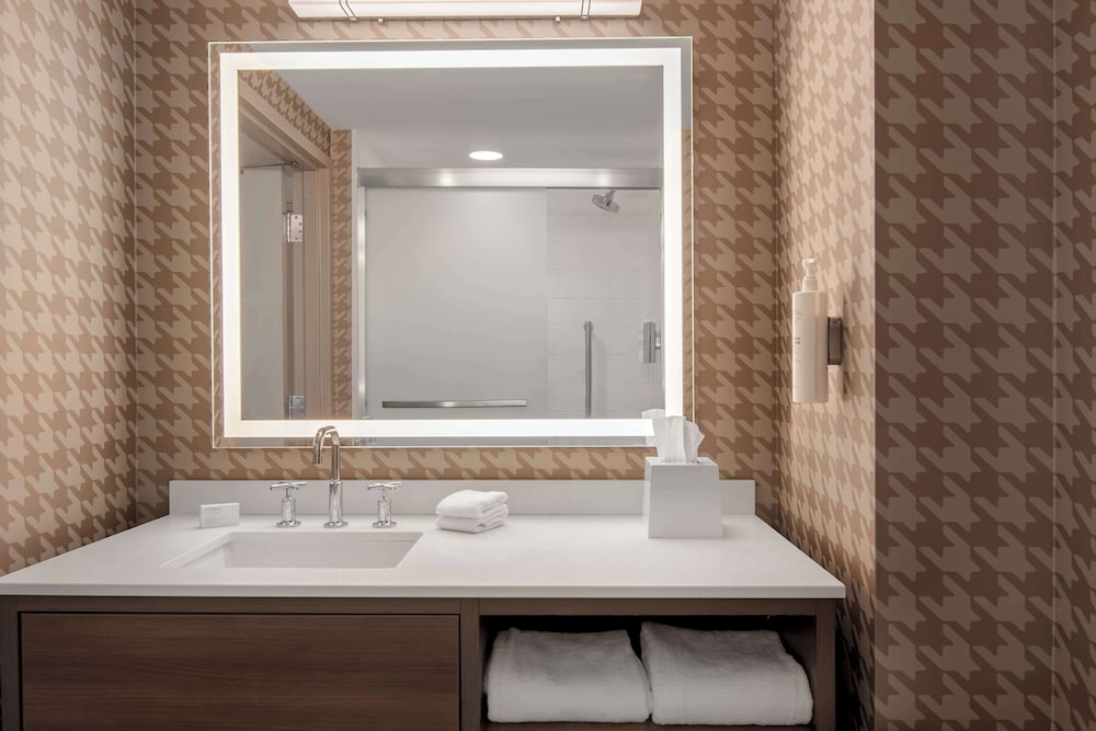 Studio Suite, 1 King Bed, Accessible (Hearing) - Photo 6