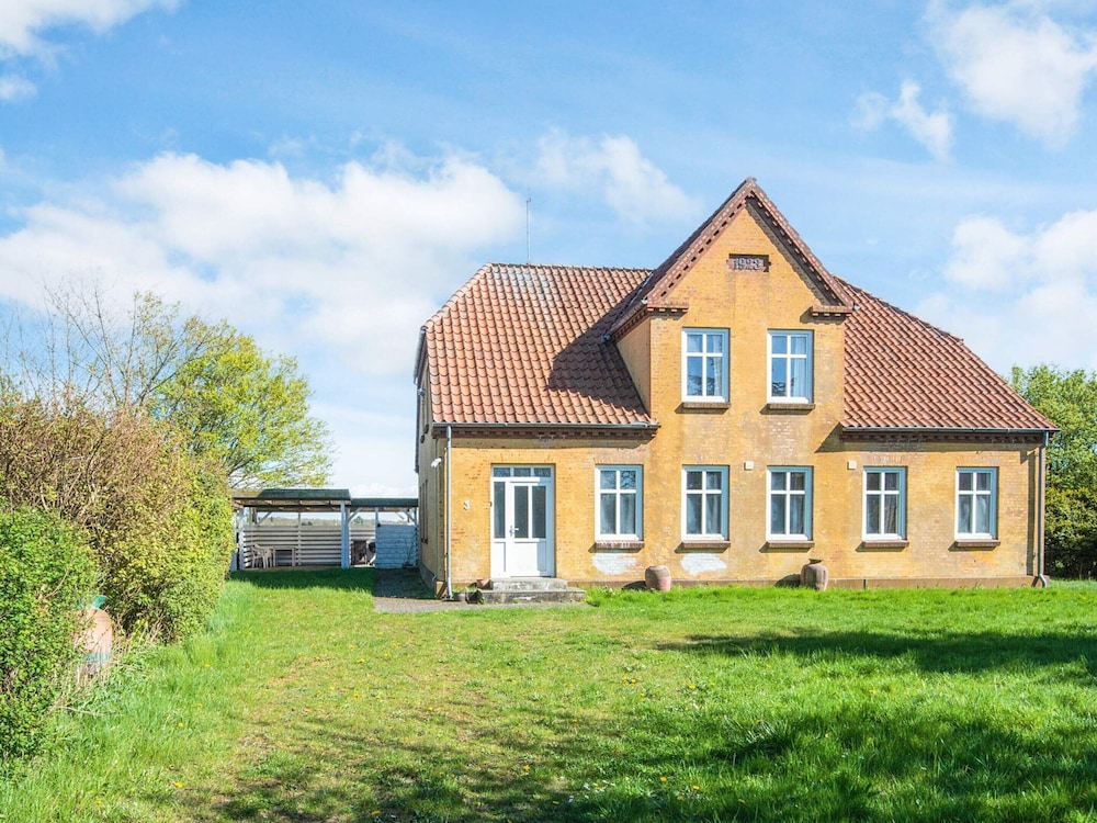 House photo 1