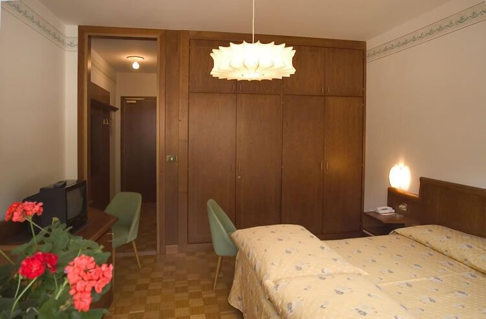 Double Or Twin Room photo 1