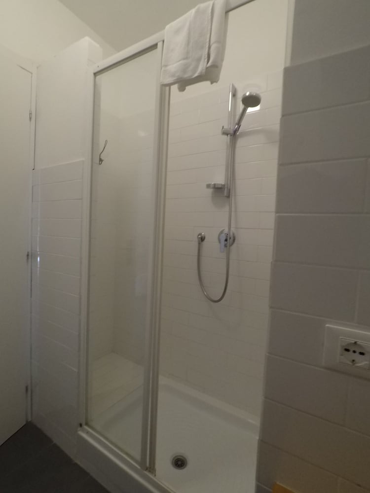 Comfort Triple Room, City View photo 2