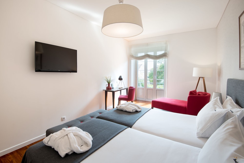 Comfort Room photo 2