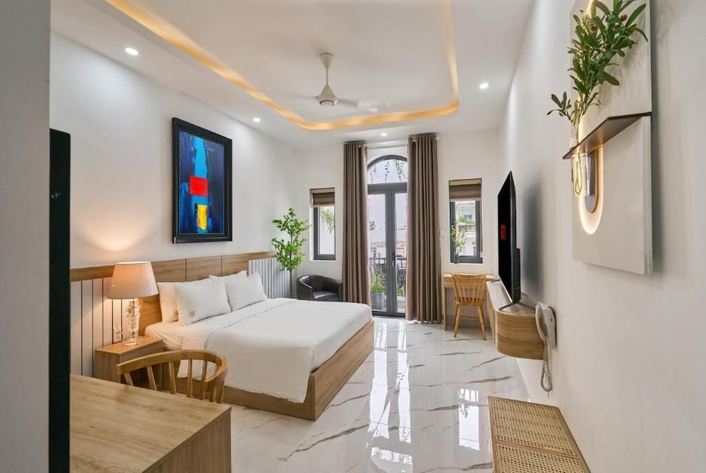 Panoramic Double Room, Balcony, City View