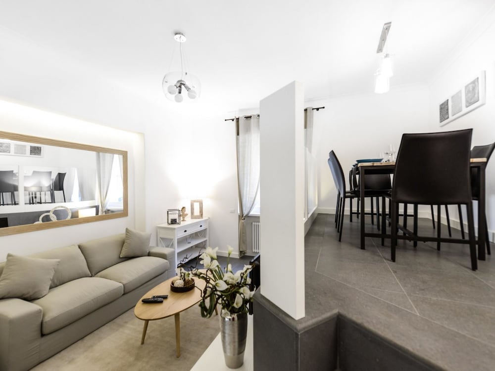 Apartment (1 Bedroom)