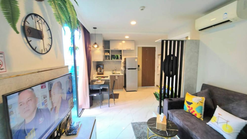 Room, 1 Bedroom, Accessible, Balcony