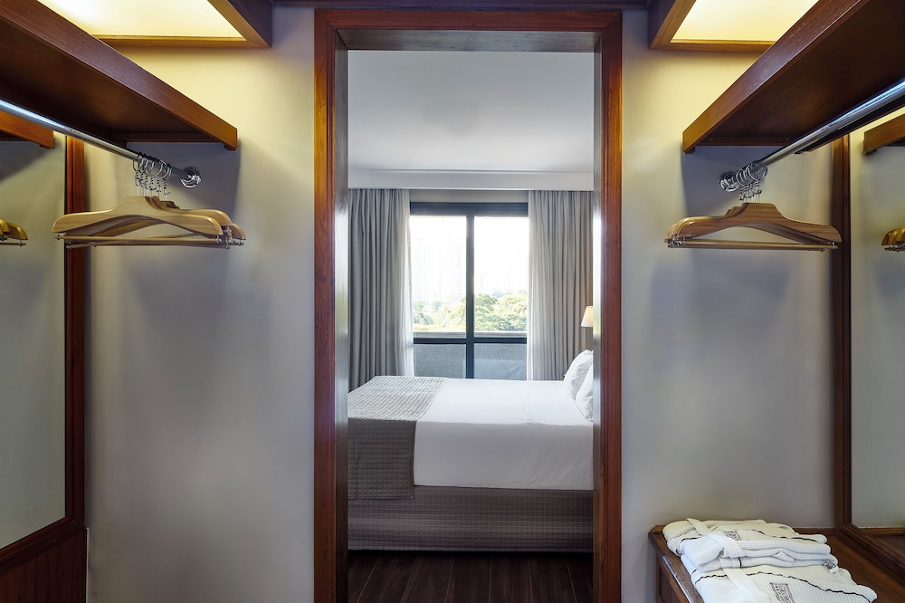 Superior Suite - Photo 2