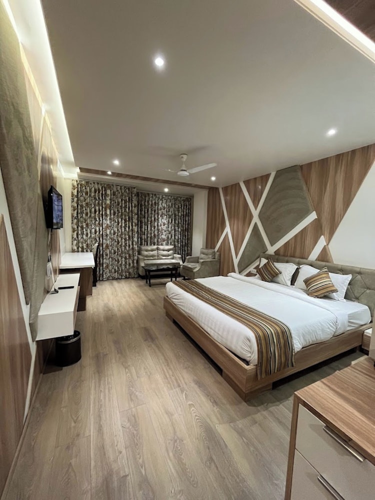 Deluxe Double Room photo 1