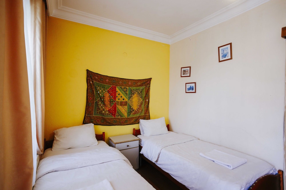 Standard Twin Room, 2 Twin Beds photo 1