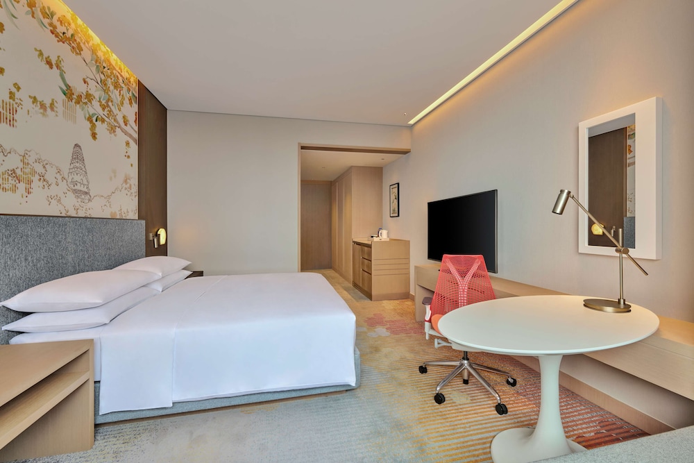 Room, 1 King Bed - Photo 1