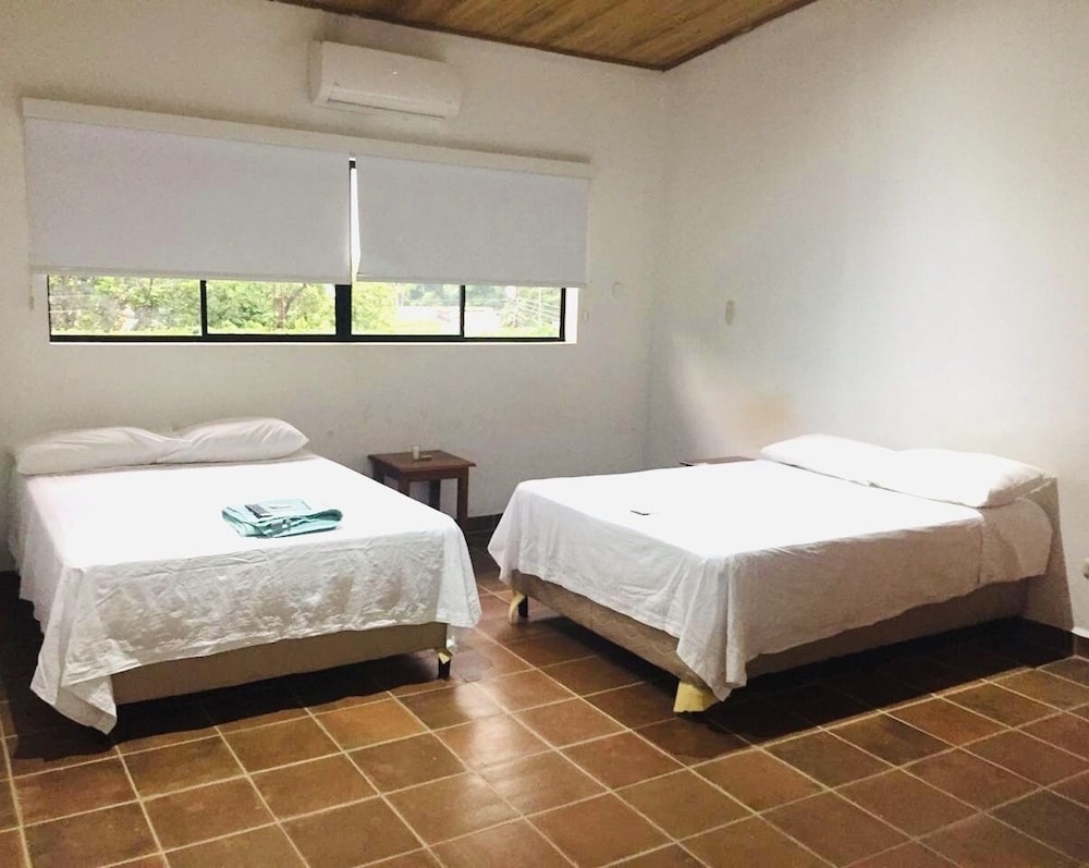 Deluxe Quadruple Room, 2 Double Beds, Non Smoking photo 1