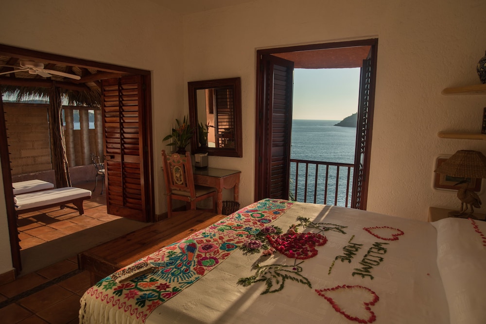 Oceanfront Terrace Suite - Photo 2