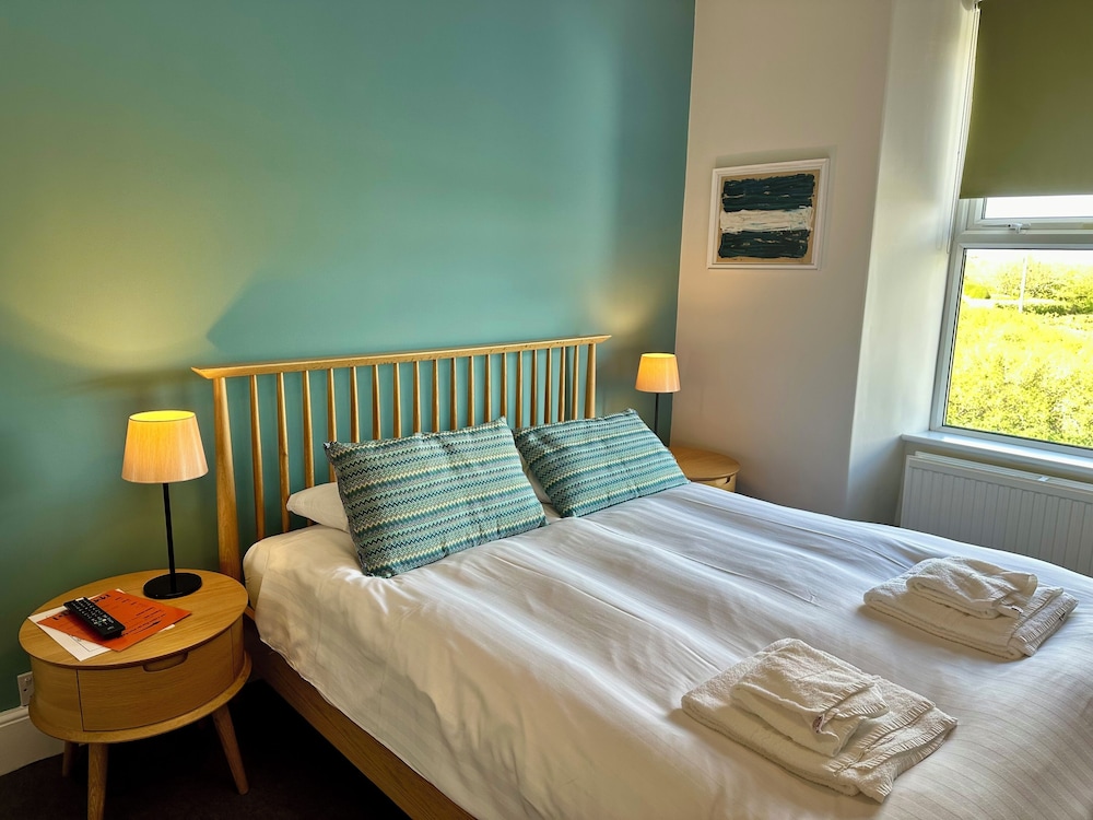 Basic Double Room