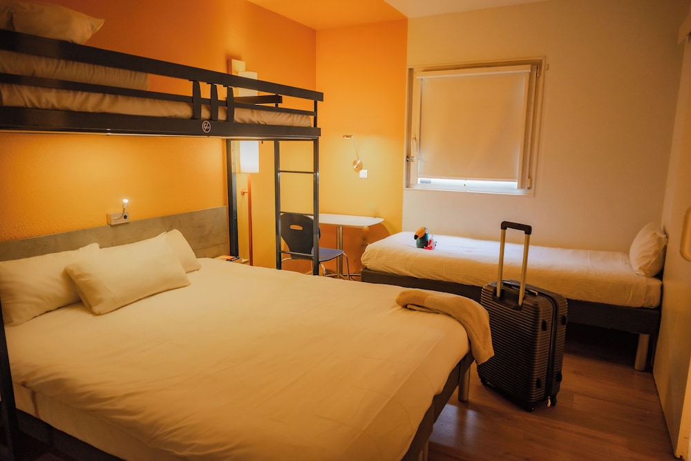Family Room, 2 Double Beds