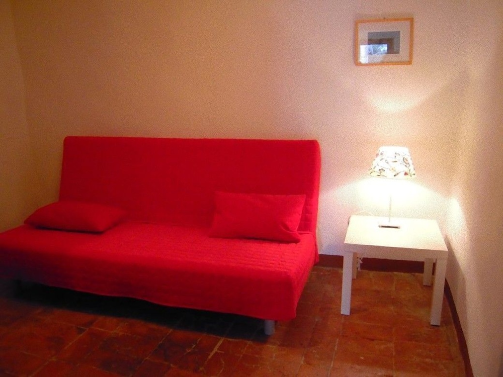 House, 2 Bedrooms, Balcony, Garden View