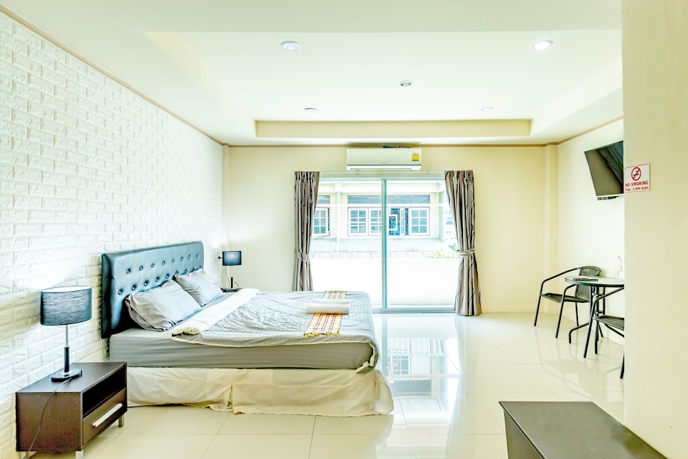 Deluxe Room photo 2