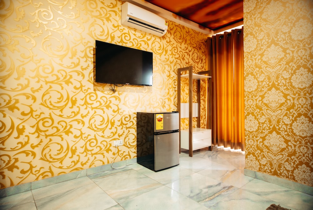 Standard Room, Non Smoking - Photo 19