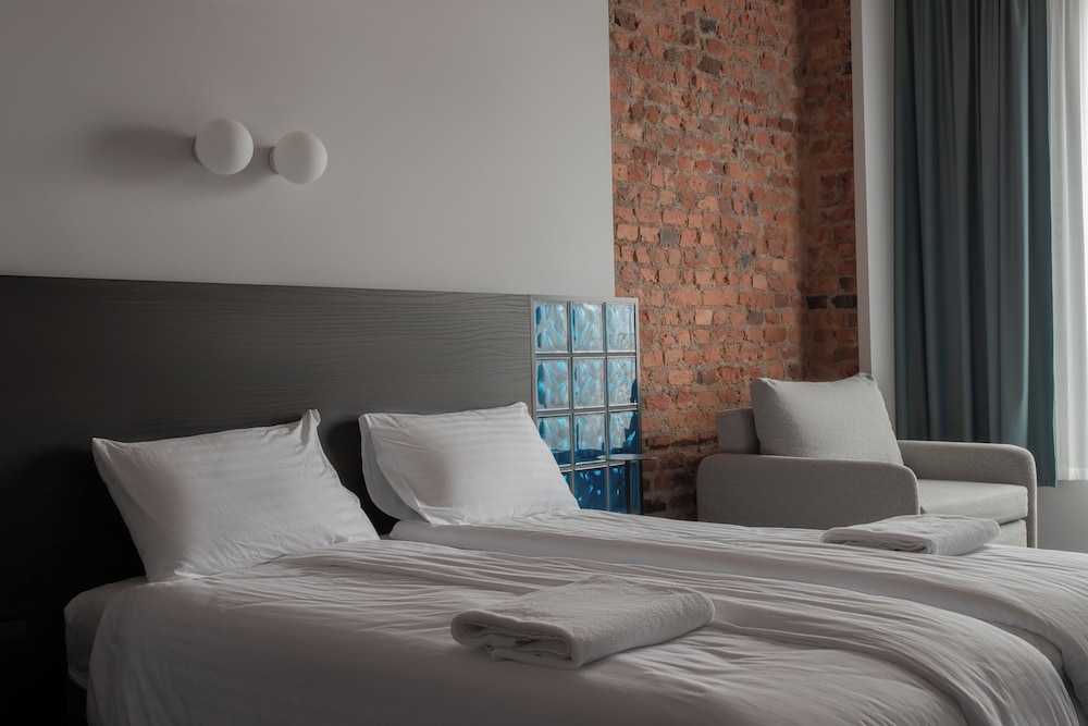 Exclusive Apartment, City View photo 2