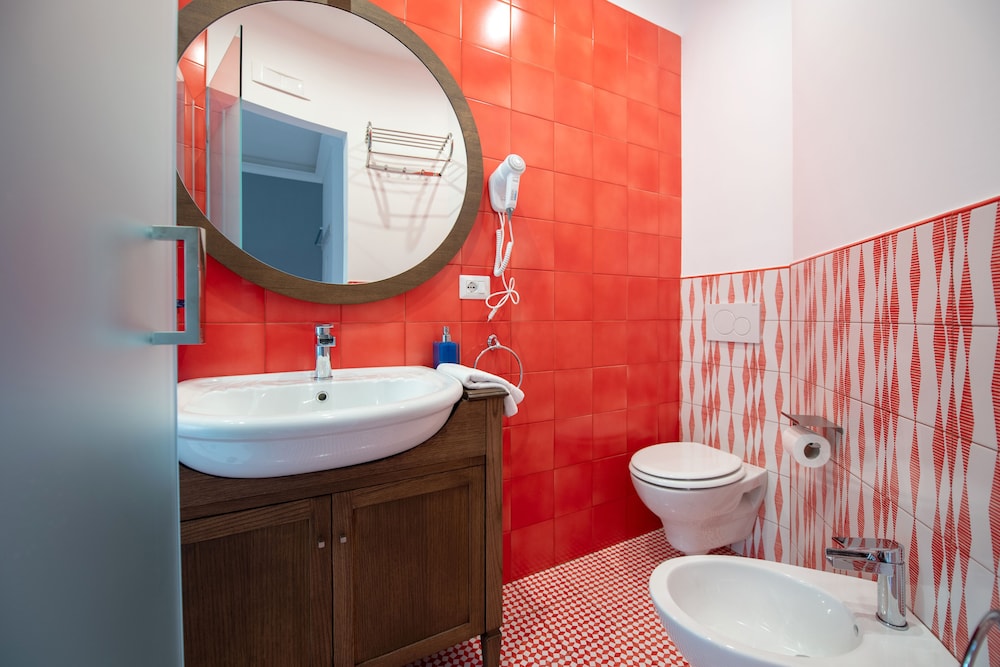 Standard Double or Twin Room, 1 Queen Bed, Balcony (Rombo) photo 2