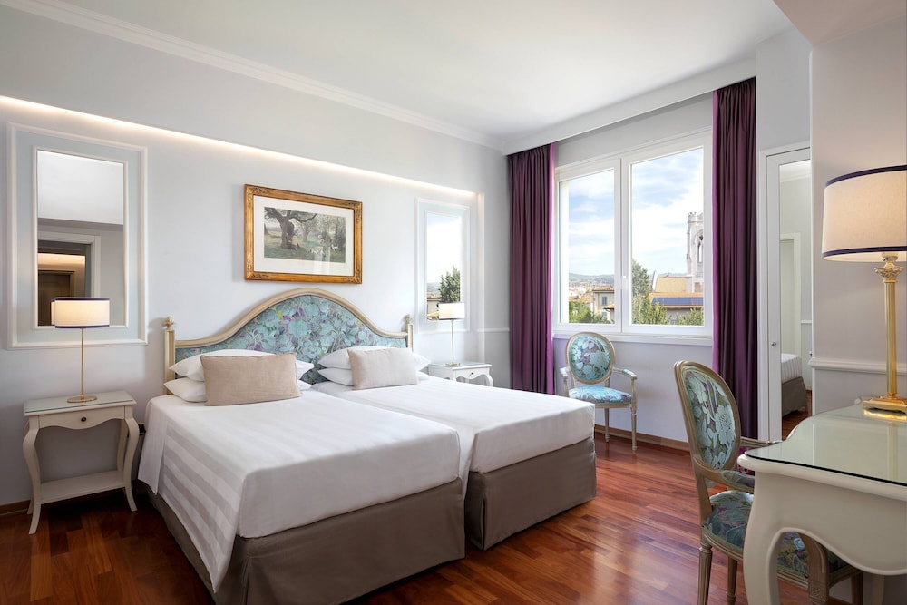 Suite, 1 Bedroom, Garden View