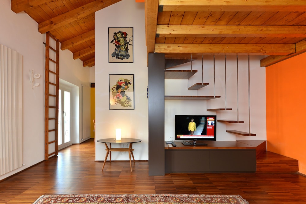 Apartment, 1 Bedroom, Kitchen (Address: Via Corsico 9)