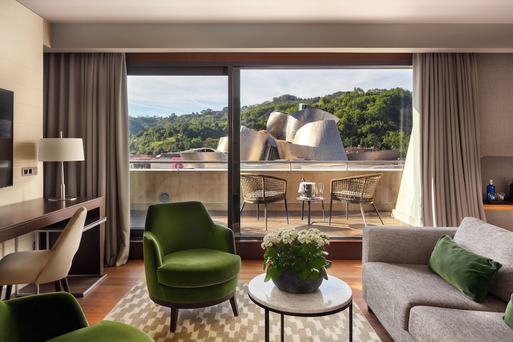 Studio Suite with Terrace - Photo 1