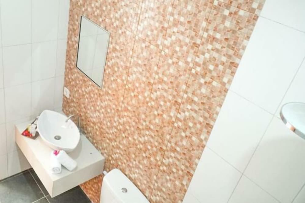 Standard Double or Twin Room photo 3