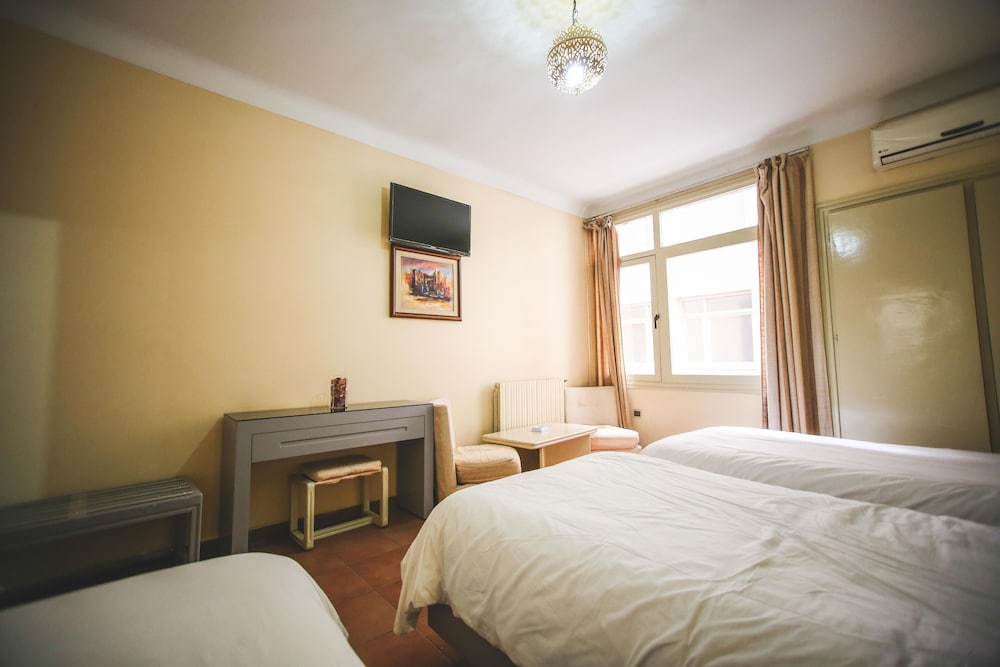 Standard Triple Room photo 2