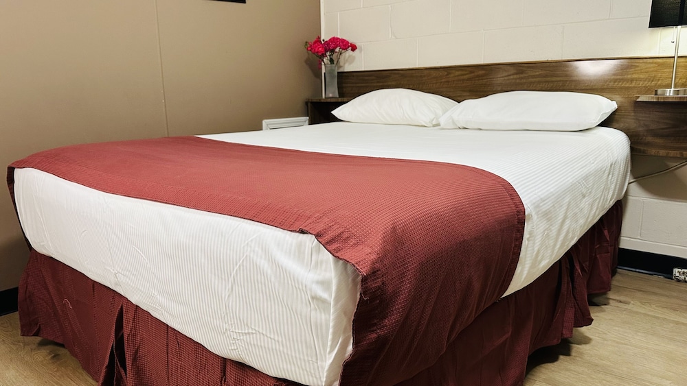 Room, Multiple Beds, Non Smoking photo 1