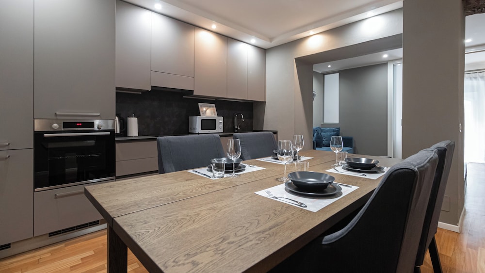 Apartment (2 Bedrooms)