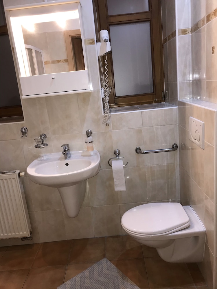Classic Double Or Twin Room, 2 Twin Beds, Accessible photo 2