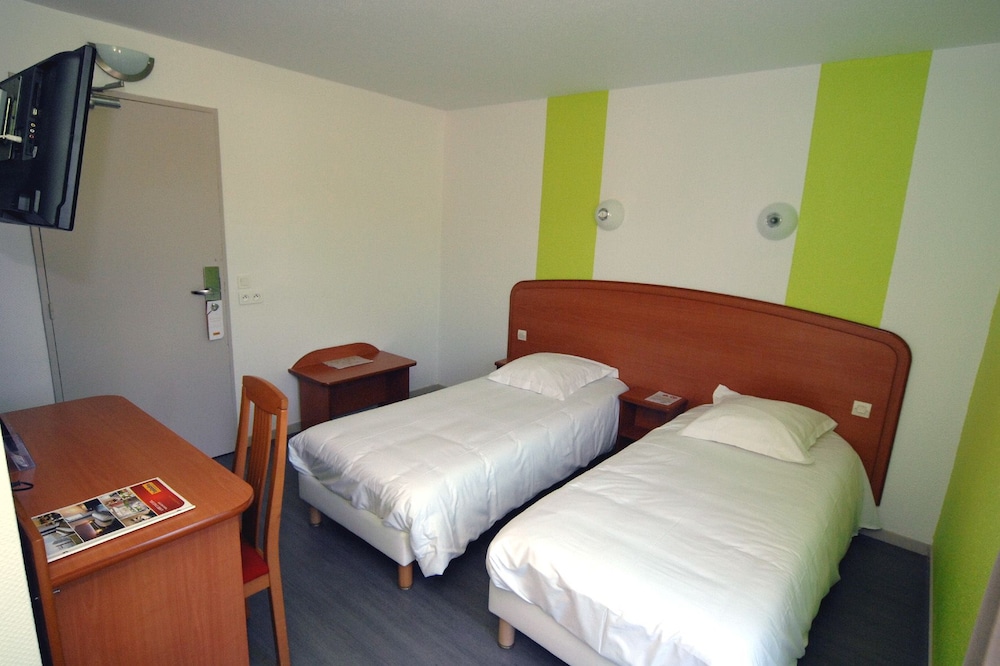 Superior Twin Room photo 3