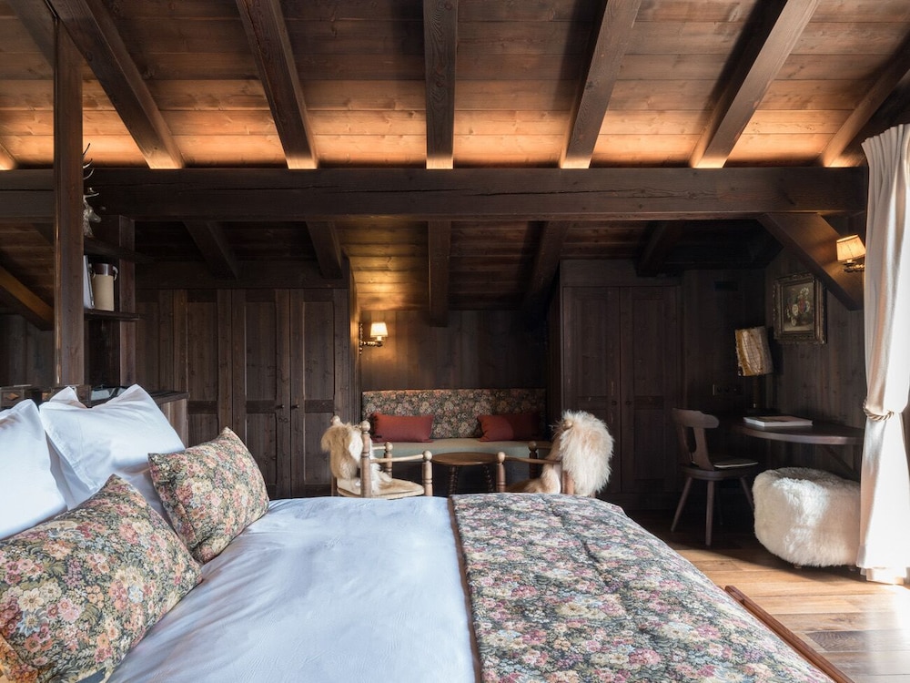 Chalet, 5 Bedrooms, Balcony, Mountain View