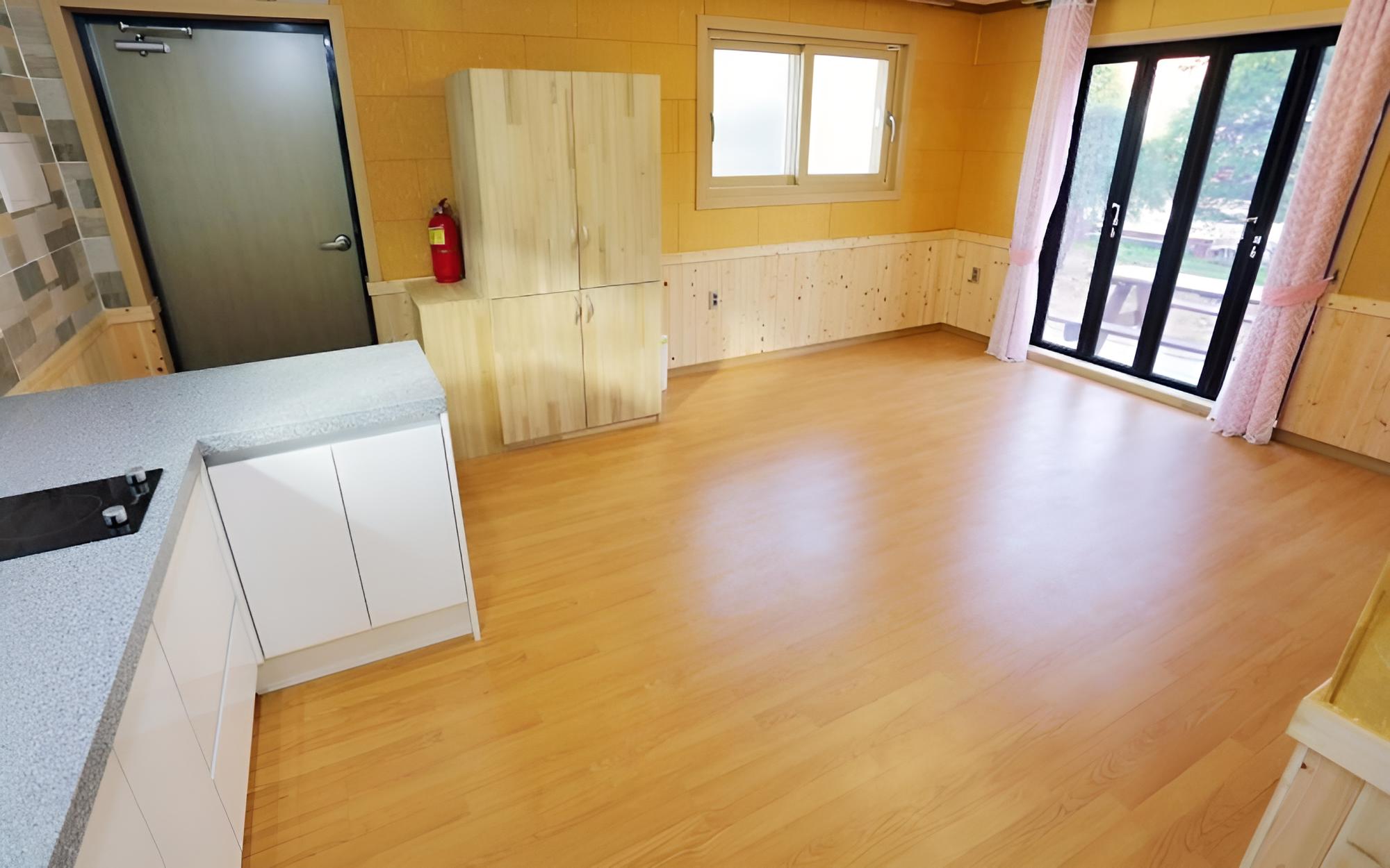 Room (Love Room) photo 2