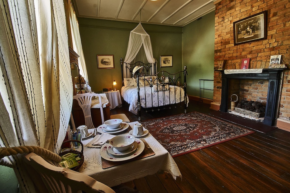 The Albert Room photo 1