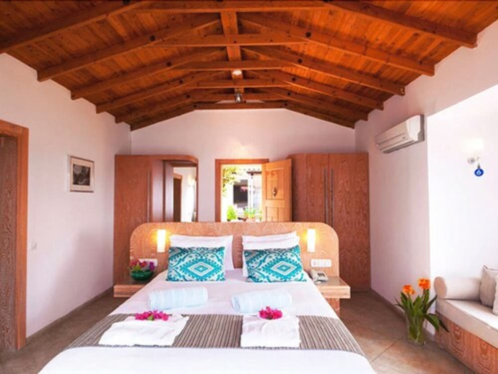 Sunset Suite
