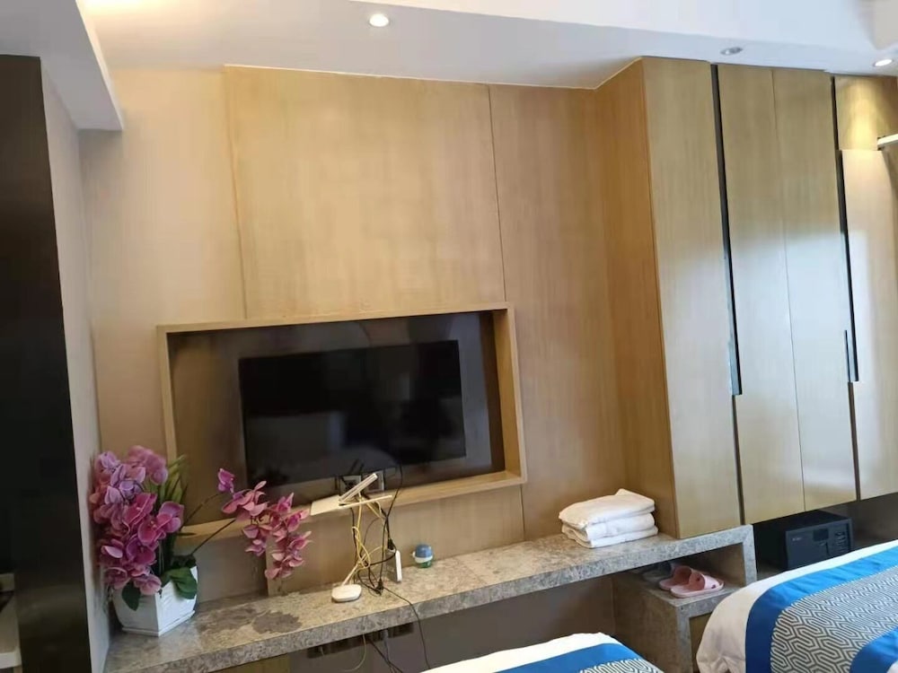 Basic Twin Room